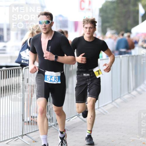 16.08.2026 - KN Förde Triathlon 2026 Antke Förster http://msf.ph/oto/10006227 16.08.2026 13:45:29 Laufen 70, 543, 20 meine-sportfotos.de