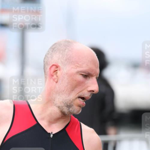 16.08.2026 - KN Förde Triathlon 2026 Antke Förster http://msf.ph/oto/10006265 16.08.2026 12:01:15 Laufen  meine-sportfotos.de