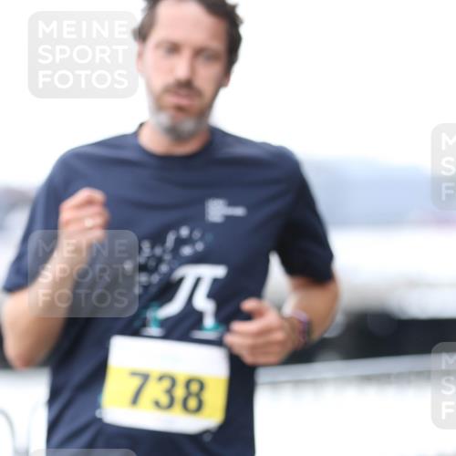 16.08.2026 - KN Förde Triathlon 2026 Antke Förster http://msf.ph/oto/10006272 16.08.2026 13:45:42 Laufen 738 meine-sportfotos.de