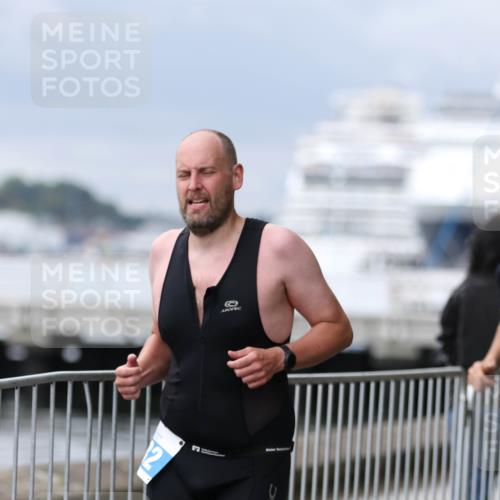 16.08.2026 - KN Förde Triathlon 2026 Antke Förster http://msf.ph/oto/10006274 16.08.2026 12:01:35 Laufen  meine-sportfotos.de