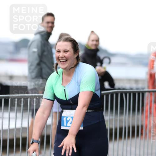 16.08.2026 - KN Förde Triathlon 2026 Antke Förster http://msf.ph/oto/10006282 16.08.2026 10:21:36 Laufen 12 meine-sportfotos.de