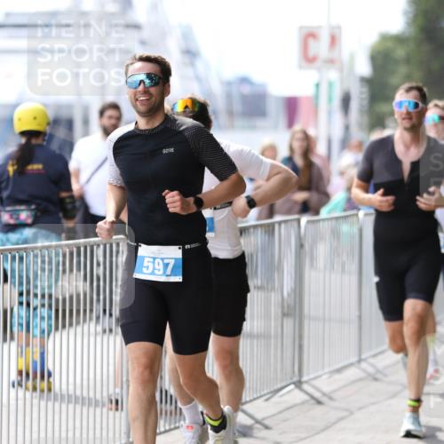 16.08.2026 - KN Förde Triathlon 2026 Antke Förster http://msf.ph/oto/10006350 16.08.2026 13:46:09 Laufen 597 meine-sportfotos.de