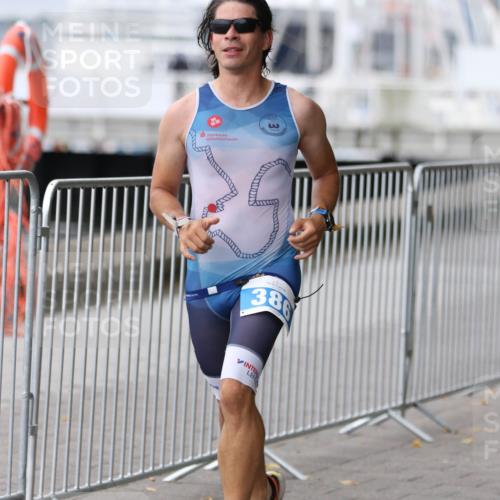 16.08.2026 - KN Förde Triathlon 2026 Antke Förster http://msf.ph/oto/10006361 16.08.2026 12:02:29 Laufen 38 meine-sportfotos.de