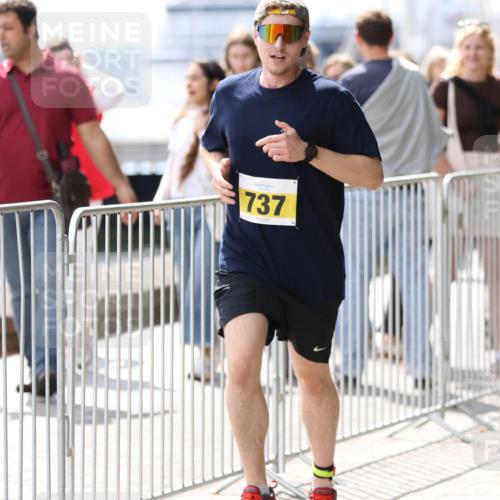 16.08.2026 - KN Förde Triathlon 2026 Antke Förster http://msf.ph/oto/10006380 16.08.2026 13:46:20 Laufen 737 meine-sportfotos.de