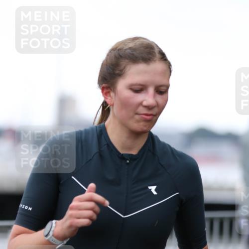 16.08.2026 - KN Förde Triathlon 2026 Antke Förster http://msf.ph/oto/10006381 16.08.2026 10:22:03 Laufen  meine-sportfotos.de