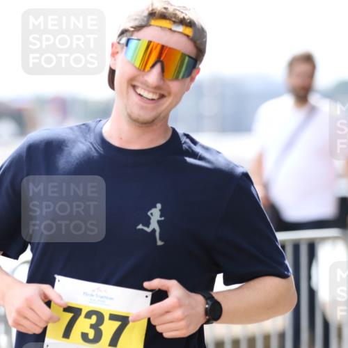 16.08.2026 - KN Förde Triathlon 2026 Antke Förster http://msf.ph/oto/10006392 16.08.2026 13:46:23 Laufen 2026, 737 meine-sportfotos.de