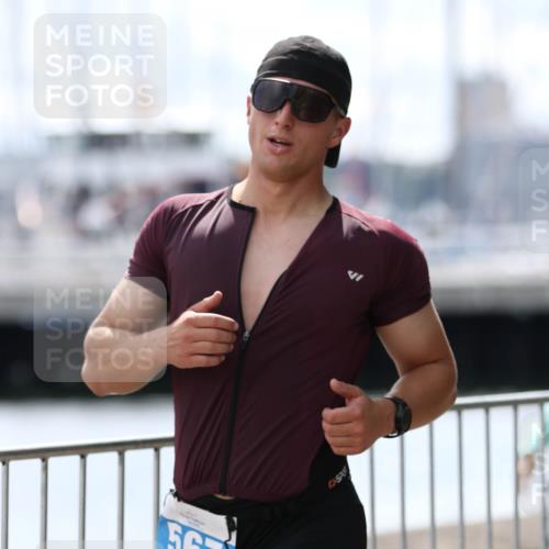 16.08.2026 - KN Förde Triathlon 2026 Antke Förster http://msf.ph/oto/10006431 16.08.2026 13:46:52 Laufen 567 meine-sportfotos.de