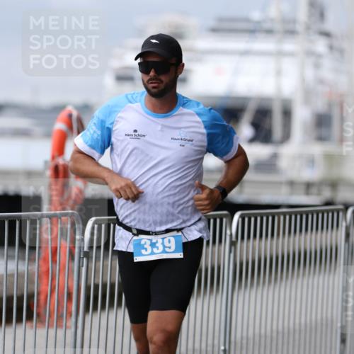 16.08.2026 - KN Förde Triathlon 2026 Antke Förster http://msf.ph/oto/10006487 16.08.2026 12:03:36 Laufen 339 meine-sportfotos.de