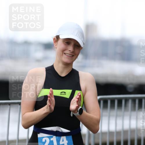 16.08.2026 - KN Förde Triathlon 2026 Antke Förster http://msf.ph/oto/10006492 16.08.2026 10:22:51 Laufen 214 meine-sportfotos.de