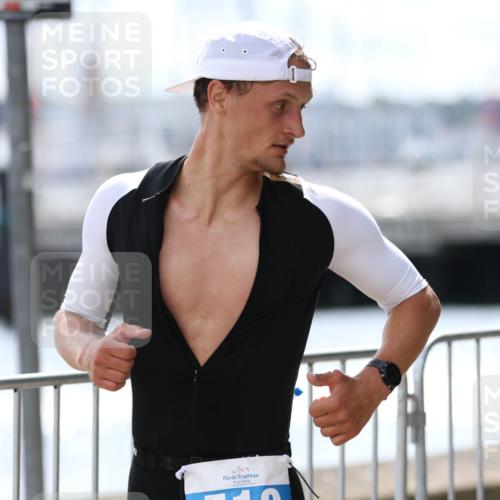 16.08.2026 - KN Förde Triathlon 2026 Antke Förster http://msf.ph/oto/10006506 16.08.2026 13:47:32 Laufen 519 meine-sportfotos.de