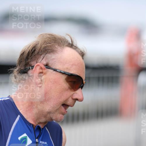 16.08.2026 - KN Förde Triathlon 2026 Antke Förster http://msf.ph/oto/10006517 16.08.2026 12:03:44 Laufen  meine-sportfotos.de