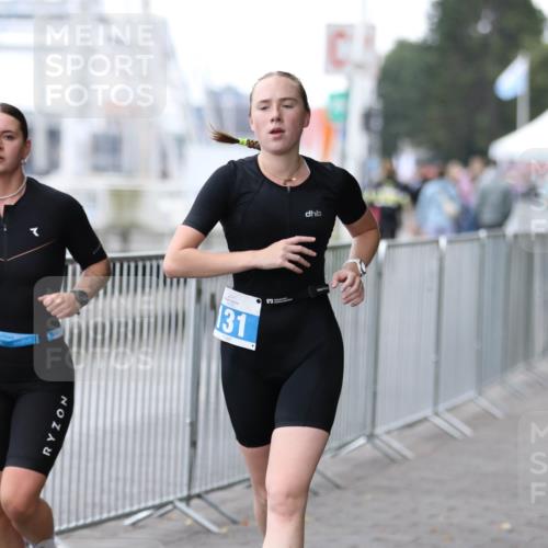 16.08.2026 - KN Förde Triathlon 2026 Antke Förster http://msf.ph/oto/10006522 16.08.2026 10:23:02 Laufen 38, 131 meine-sportfotos.de