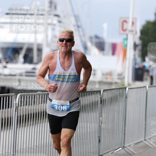 16.08.2026 - KN Förde Triathlon 2026 Antke Förster http://msf.ph/oto/10006523 16.08.2026 12:03:49 Laufen 306 meine-sportfotos.de