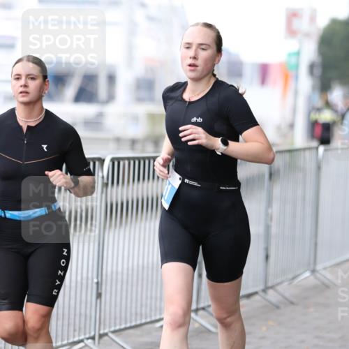 16.08.2026 - KN Förde Triathlon 2026 Antke Förster http://msf.ph/oto/10006525 16.08.2026 10:23:02 Laufen  meine-sportfotos.de