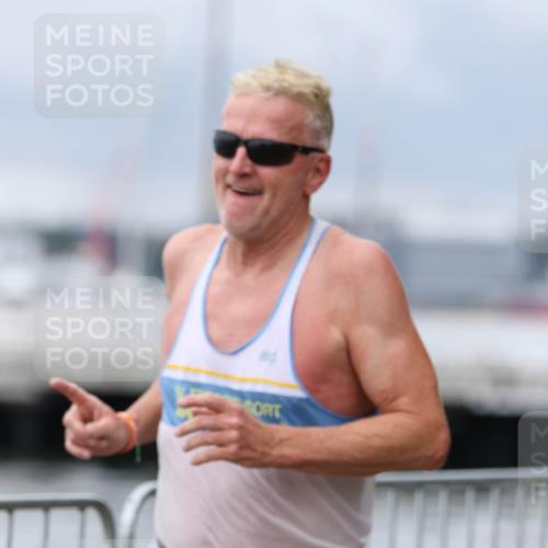 16.08.2026 - KN Förde Triathlon 2026 Antke Förster http://msf.ph/oto/10006532 16.08.2026 12:03:51 Laufen 306 meine-sportfotos.de