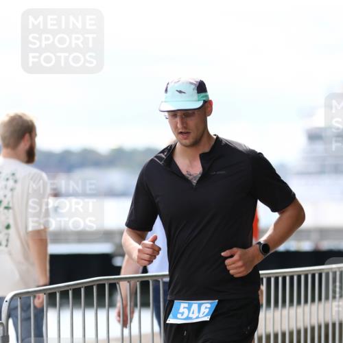 16.08.2026 - KN Förde Triathlon 2026 Antke Förster http://msf.ph/oto/10006593 16.08.2026 13:48:08 Laufen 546 meine-sportfotos.de