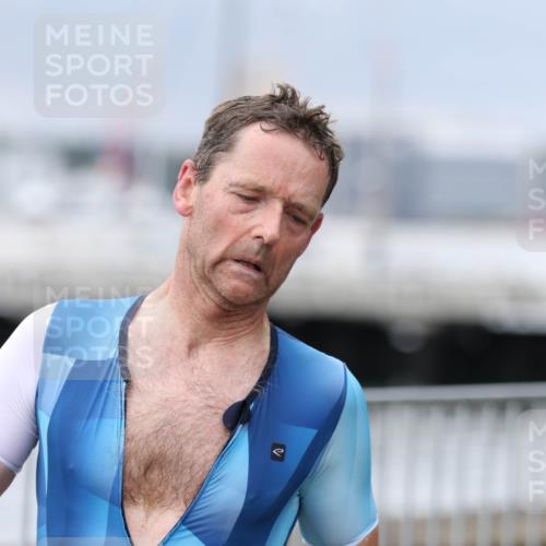 16.08.2026 - KN Förde Triathlon 2026 Antke Förster http://msf.ph/oto/10006607 16.08.2026 12:04:37 Laufen  meine-sportfotos.de