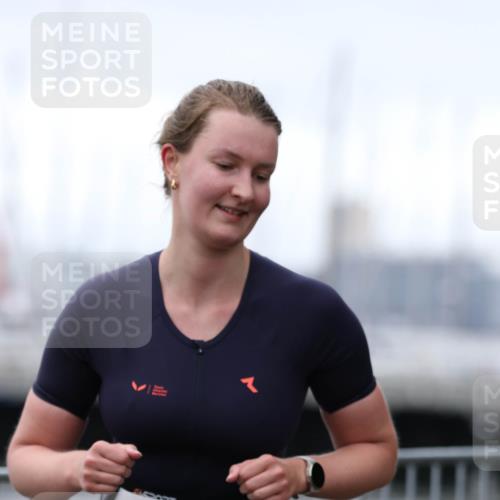 16.08.2026 - KN Förde Triathlon 2026 Antke Förster http://msf.ph/oto/10006633 16.08.2026 10:24:00 Laufen 203 meine-sportfotos.de