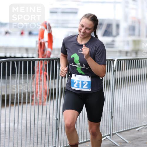 16.08.2026 - KN Förde Triathlon 2026 Antke Förster http://msf.ph/oto/10006726 16.08.2026 10:24:51 Laufen 17, 212 meine-sportfotos.de