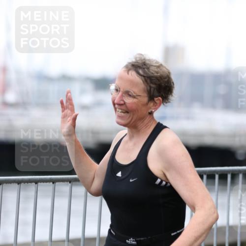16.08.2026 - KN Förde Triathlon 2026 Antke Förster http://msf.ph/oto/10006792 16.08.2026 10:25:30 Laufen  meine-sportfotos.de