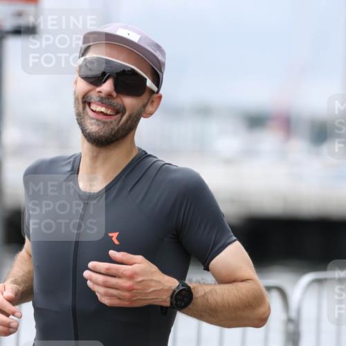 16.08.2026 - KN Förde Triathlon 2026 Antke Förster http://msf.ph/oto/10006805 16.08.2026 12:06:01 Laufen 2026, 417, 918 meine-sportfotos.de