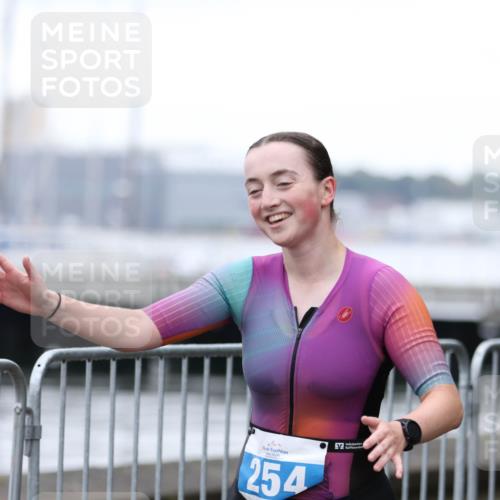 16.08.2026 - KN Förde Triathlon 2026 Antke Förster http://msf.ph/oto/10006807 16.08.2026 10:25:33 Laufen 2026, 254 meine-sportfotos.de