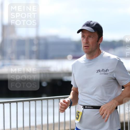 16.08.2026 - KN Förde Triathlon 2026 Antke Förster http://msf.ph/oto/10006851 16.08.2026 13:49:53 Laufen  meine-sportfotos.de
