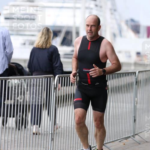 16.08.2026 - KN Förde Triathlon 2026 Antke Förster http://msf.ph/oto/10006934 16.08.2026 12:06:45 Laufen  meine-sportfotos.de