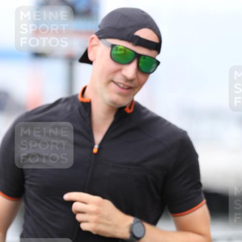 16.08.2026 - KN Förde Triathlon 2026 Antke Förster http://msf.ph/oto/10006961 16.08.2026 12:06:50 Laufen 368 meine-sportfotos.de