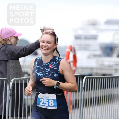 16.08.2026 - KN Förde Triathlon 2026 Antke Förster http://msf.ph/oto/10006984 16.08.2026 10:26:41 Laufen 258 meine-sportfotos.de