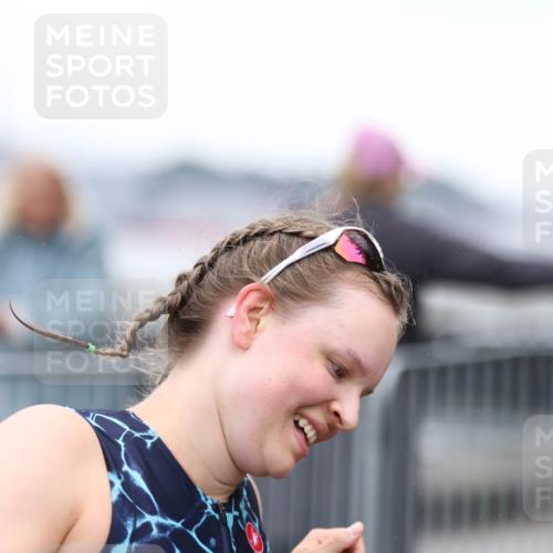 16.08.2026 - KN Förde Triathlon 2026 Antke Förster http://msf.ph/oto/10006996 16.08.2026 10:26:43 Laufen  meine-sportfotos.de