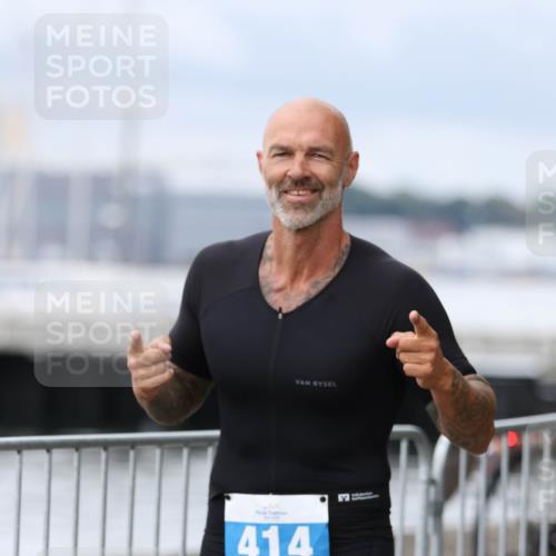 16.08.2026 - KN Förde Triathlon 2026 Antke Förster http://msf.ph/oto/10007036 16.08.2026 12:07:22 Laufen 414 meine-sportfotos.de
