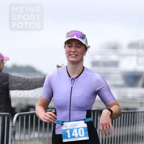 16.08.2026 - KN Förde Triathlon 2026 Antke Förster http://msf.ph/oto/10007041 16.08.2026 10:27:08 Laufen 140 meine-sportfotos.de