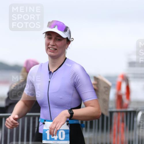 16.08.2026 - KN Förde Triathlon 2026 Antke Förster http://msf.ph/oto/10007044 16.08.2026 10:27:08 Laufen 140 meine-sportfotos.de