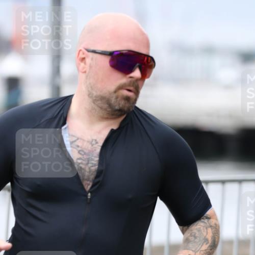 16.08.2026 - KN Förde Triathlon 2026 Antke Förster http://msf.ph/oto/10007078 16.08.2026 12:07:34 Laufen 432, 432, 40 meine-sportfotos.de