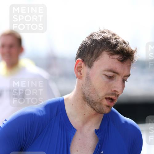 16.08.2026 - KN Förde Triathlon 2026 Antke Förster http://msf.ph/oto/10007079 16.08.2026 13:51:56 Laufen  meine-sportfotos.de