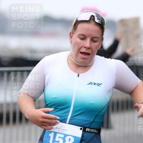 16.08.2026 - KN Förde Triathlon 2026 Antke Förster http://msf.ph/oto/10007080 16.08.2026 10:27:21 Laufen 7001, 2026, 158, 7001 meine-sportfotos.de