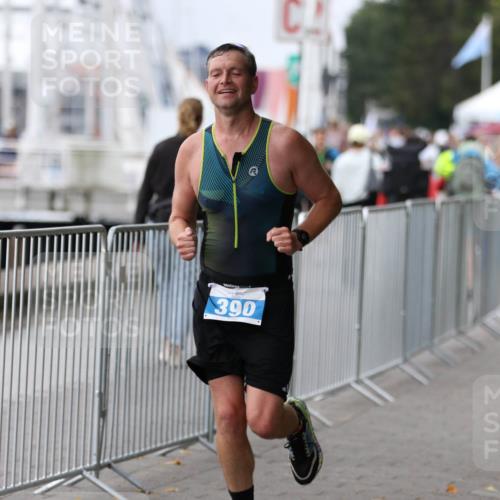 16.08.2026 - KN Förde Triathlon 2026 Antke Förster http://msf.ph/oto/10007111 16.08.2026 12:07:51 Laufen 390 meine-sportfotos.de