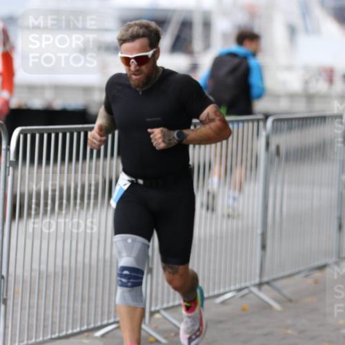 16.08.2026 - KN Förde Triathlon 2026 Antke Förster http://msf.ph/oto/10007192 16.08.2026 12:08:21 Laufen  meine-sportfotos.de