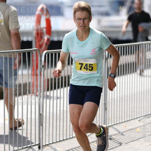 16.08.2026 - KN Förde Triathlon 2026 Antke Förster http://msf.ph/oto/10007253 16.08.2026 13:53:19 Laufen 745 meine-sportfotos.de