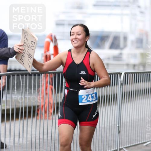 16.08.2026 - KN Förde Triathlon 2026 Antke Förster http://msf.ph/oto/10007275 16.08.2026 10:28:48 Laufen 243 meine-sportfotos.de