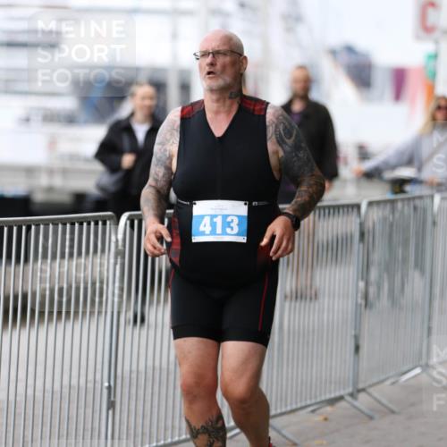 16.08.2026 - KN Förde Triathlon 2026 Antke Förster http://msf.ph/oto/10007285 16.08.2026 12:08:59 Laufen 413 meine-sportfotos.de