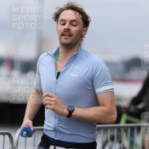 16.08.2026 - KN Förde Triathlon 2026 Antke Förster http://msf.ph/oto/10007327 16.08.2026 12:09:15 Laufen 376 meine-sportfotos.de