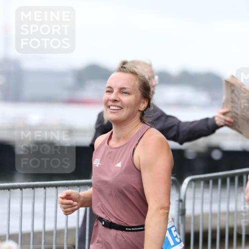 16.08.2026 - KN Förde Triathlon 2026 Antke Förster http://msf.ph/oto/10007332 16.08.2026 10:29:22 Laufen 15 meine-sportfotos.de