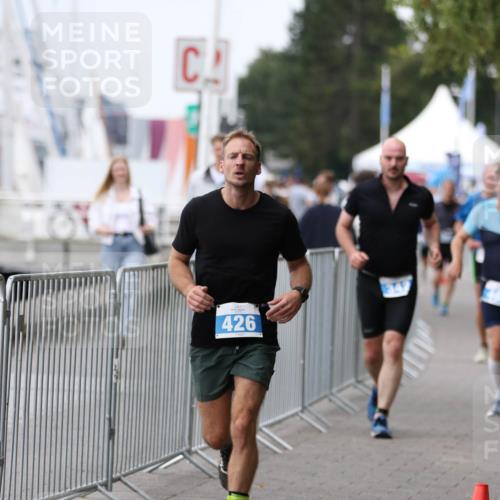 16.08.2026 - KN Förde Triathlon 2026 Antke Förster http://msf.ph/oto/10007351 16.08.2026 12:09:35 Laufen 426 meine-sportfotos.de