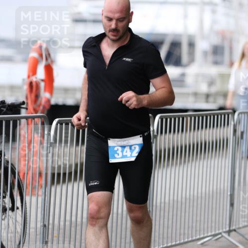 16.08.2026 - KN Förde Triathlon 2026 Antke Förster http://msf.ph/oto/10007369 16.08.2026 12:09:40 Laufen 342 meine-sportfotos.de