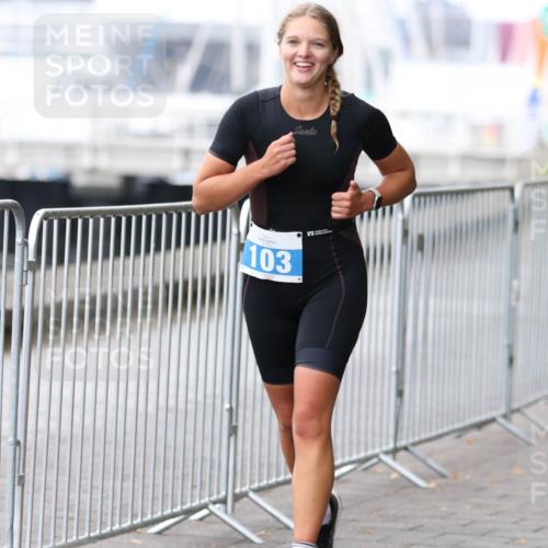 16.08.2026 - KN Förde Triathlon 2026 Antke Förster http://msf.ph/oto/10007410 16.08.2026 10:30:02 Laufen 103 meine-sportfotos.de