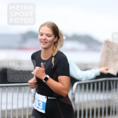 16.08.2026 - KN Förde Triathlon 2026 Antke Förster http://msf.ph/oto/10007419 16.08.2026 10:30:04 Laufen 03 meine-sportfotos.de