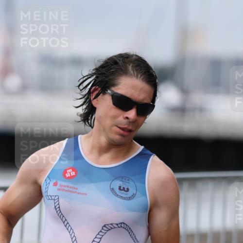 16.08.2026 - KN Förde Triathlon 2026 Antke Förster http://msf.ph/oto/10007468 16.08.2026 12:10:09 Laufen 215 meine-sportfotos.de