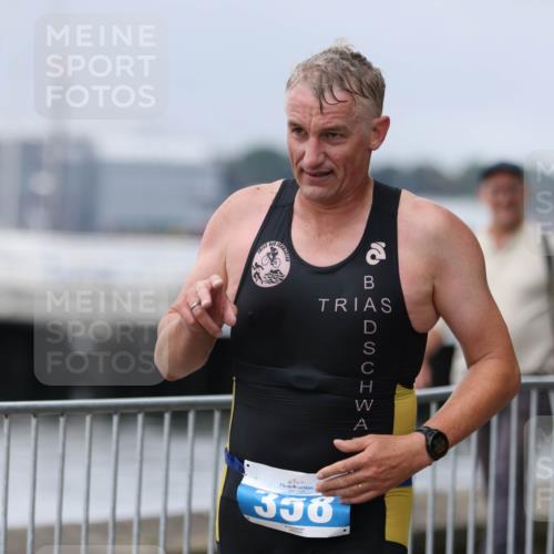 16.08.2026 - KN Förde Triathlon 2026 Antke Förster http://msf.ph/oto/10007486 16.08.2026 12:10:15 Laufen 358 meine-sportfotos.de